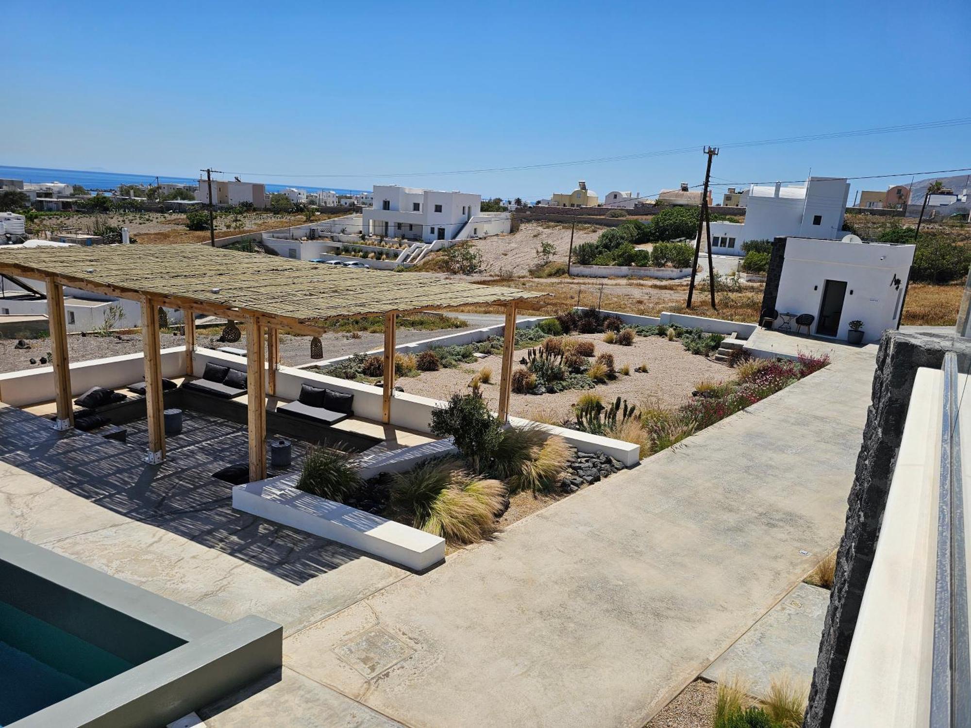 Mylithos Suites Monolithos  Exterior photo