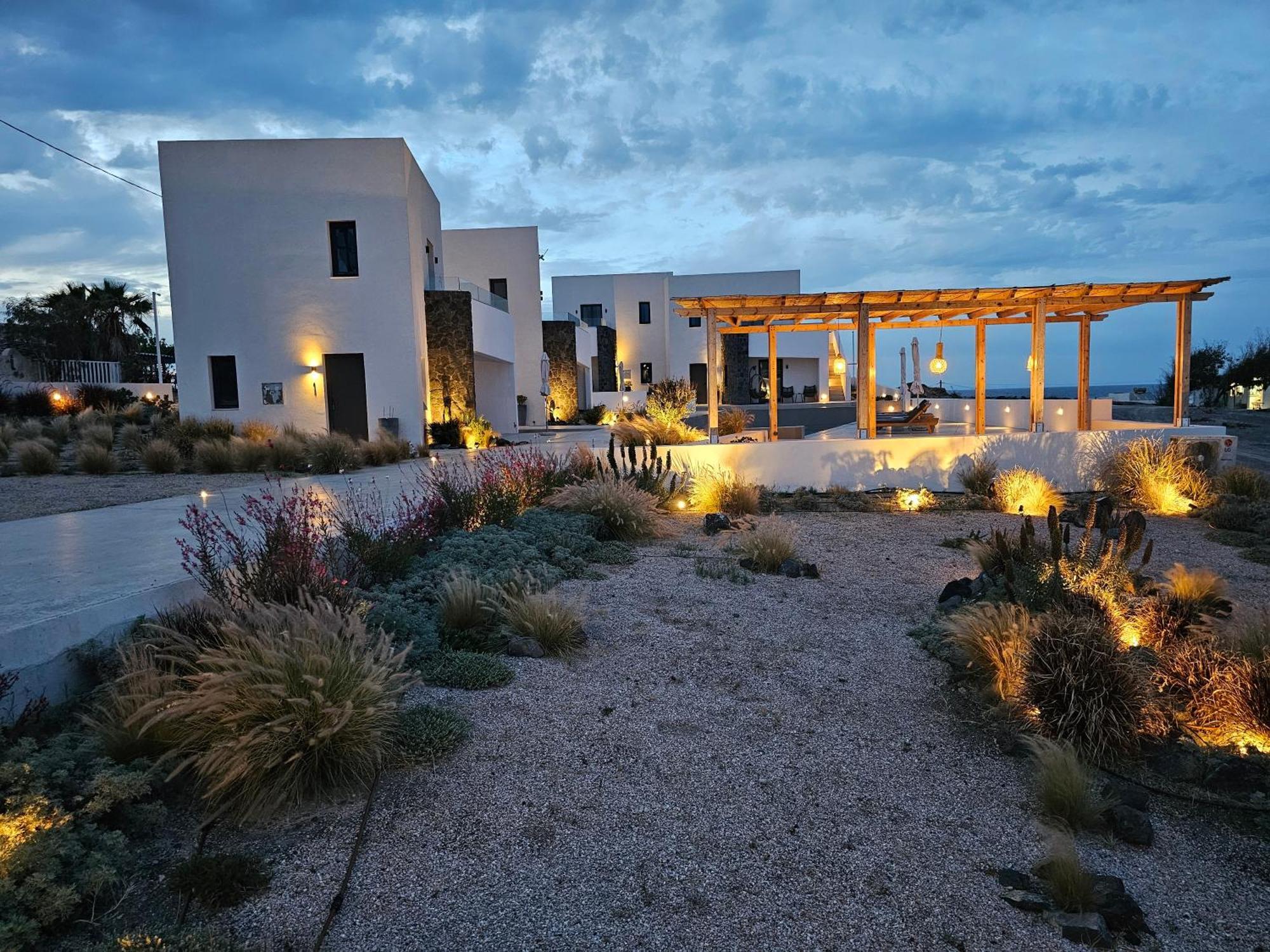 Mylithos Suites Monolithos  Exterior photo